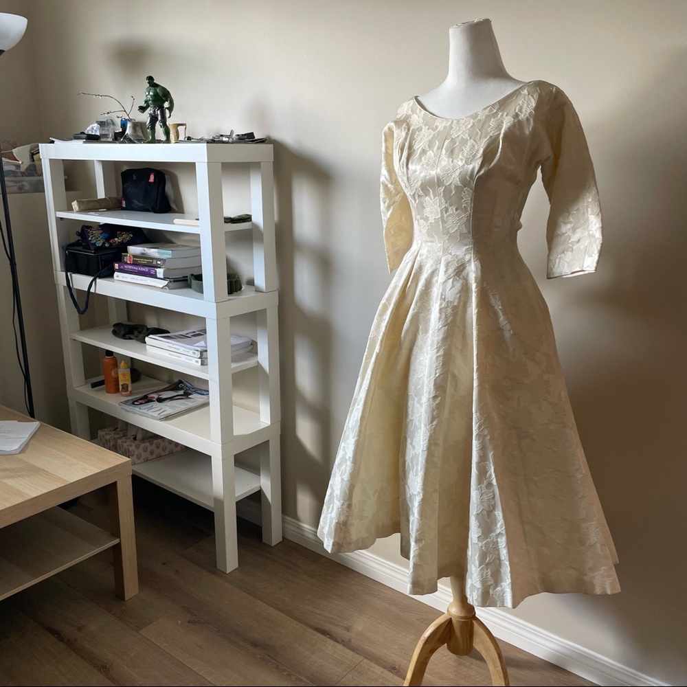 XS New Look, 1948 Cotton Brocade Dress, mint but needs zip - Picture 4 of 13